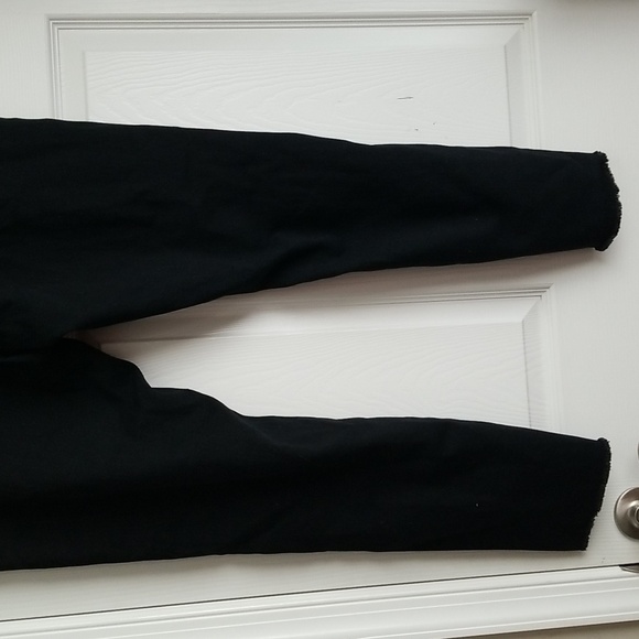 NWT Escolour Women's Distressed Skinny jeans - Picture 6 of 12